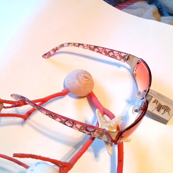 Accessories - Nwt Sunglasses